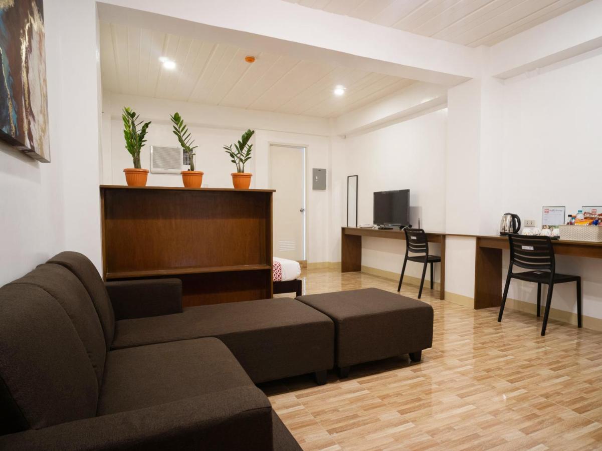 Oyo 150 Davao Airport View Hotel المظهر الخارجي الصورة